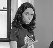 Kuenstler-Lara-sw